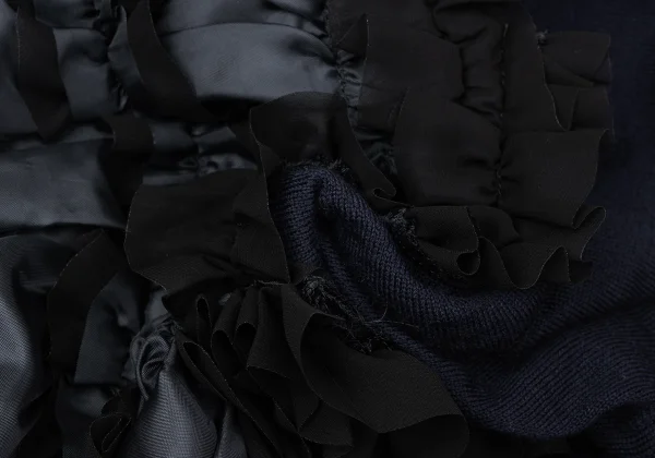 COMME des GARCONS Hem Frill Decoration Wool Knit Sweater K-165138_011