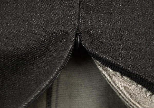 VIVIENNETAM Leather Switching Zip Slit Denim Skirt K-165321_009