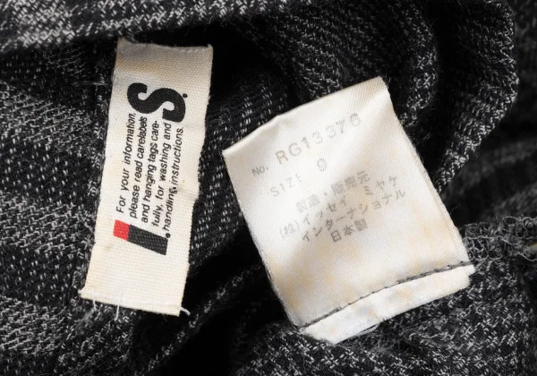 ISSEY MIYAKE I.S. Multi Pattern Tuck Blouse K-165322_015