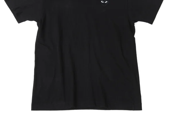 PLAY COMME des GARCONS Heart Patch T Shirt K-165346_006