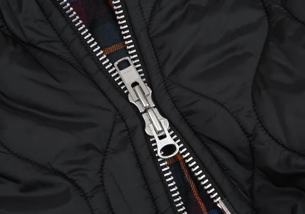 tricot COMME des GARCONS Detachable Sleeve Quilted Hoodie Coat K-165493_013