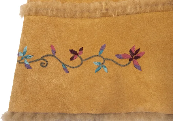 VIVIENNETAM Floral Embroidery Toggle Button Mouton Coat K-165502_011