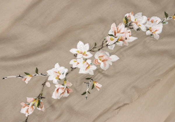 VIVIENNETAM Floral Embroidery Fringe Stole K-165507_003