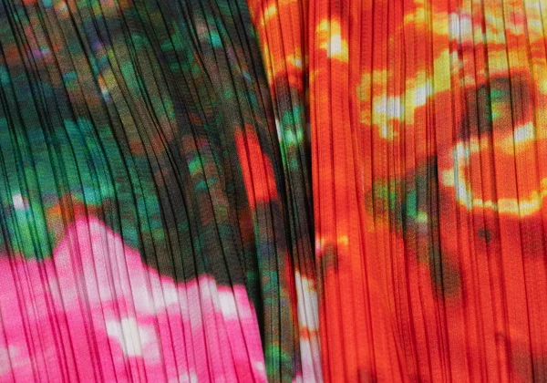 PLEATS PLEASE Colorful Graphic Print Short Cardigan K-165667_014