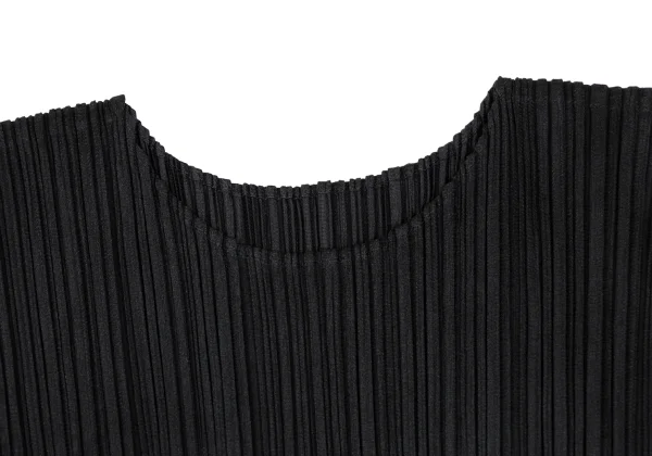 PLEATS PLEASE Short T Shirt K-165827_004