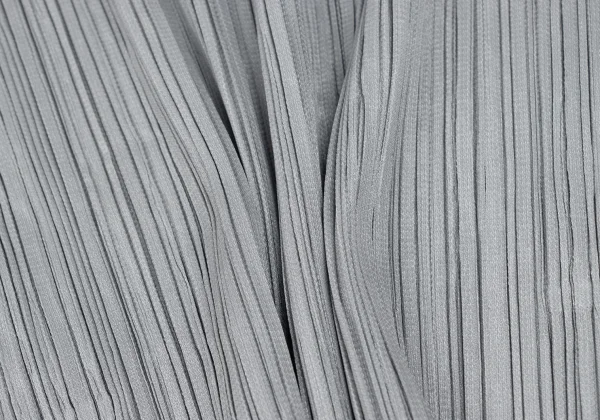 PLEATS PLEASE グレー 長袖カットソー PLEATS PLEASE ISSEY MIYAKE グレー 長袖Tシャツ