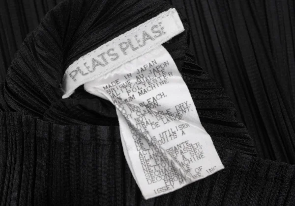 PLEATS PLEASE Pleated High-neck Top K-165835_012