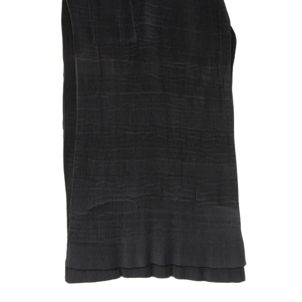 ISSEY MIYAKE im product Pleated Apron Dress K-165987_007