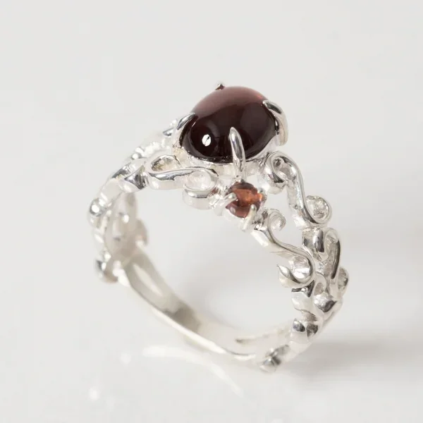 UZUOU Silver925 Garnet Openwork of arabesquered Ring K-166170_005