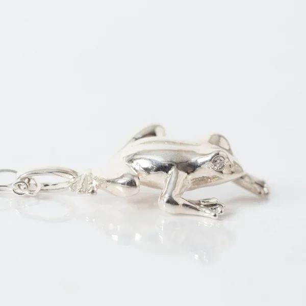 UZUOU Silver925 Diamond's eyes frog Motif Necklace K-166179_004