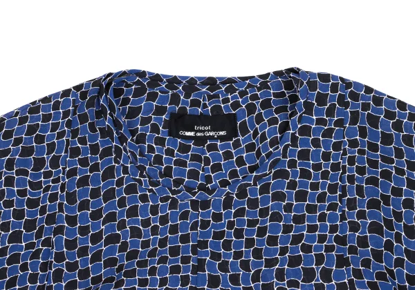 tricot COMME des GARCONS Poly Scale Print Asymmetrical Blouse K-166241_003
