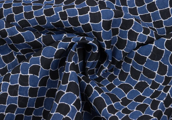 tricot COMME des GARCONS Poly Scale Print Blouse & Pants K-166243_019