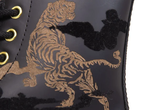 Dr.Martens 1460 YEAR OF THE TIGER ８ holes Leather Boots K-166373_008