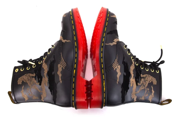 Dr.Martens 1460 YEAR OF THE TIGER ８ holes Leather Boots K-166373_009