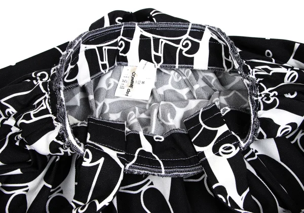 COMME des GARCONS Bearbrick Printed Strap Skirt K-166407_006