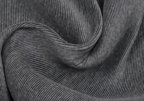 PLEATS PLEASE Crepe Pleated V-neck Short Sleeves T-shirt K-166490_010