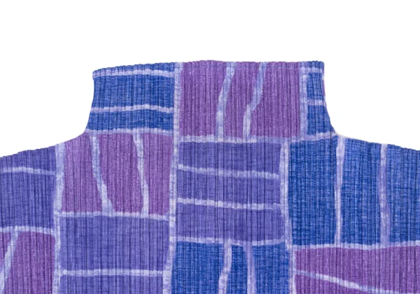 PLEATS PLEASE Tile Printed Turtle Neck Top  K-166502_006