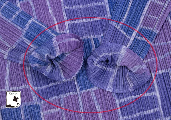 PLEATS PLEASE Tile Printed Turtle Neck Top  K-166502_009