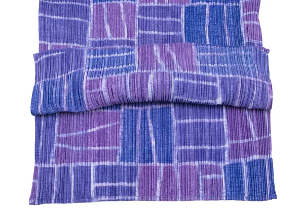 PLEATS PLEASE Tile Printed Turtle Neck Top  K-166502_011