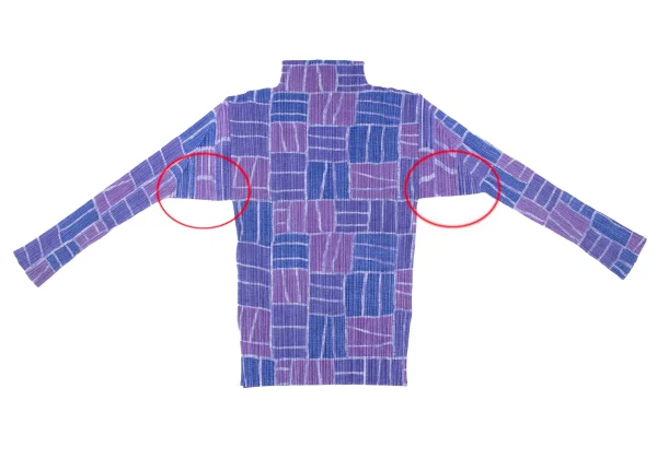 PLEATS PLEASE Tile Printed Turtle Neck Top  K-166502_012