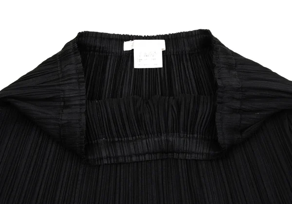 PLEATS PLEASE Slit Mini Skirt K-166586_004