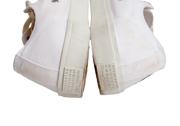 Maison Martin Margiela 22 Tabi Sneakers K-166594_010