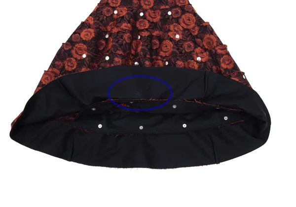 COMME des GARCONS Snap Button Detachable Rose Jacquard Skirt K-166611_010