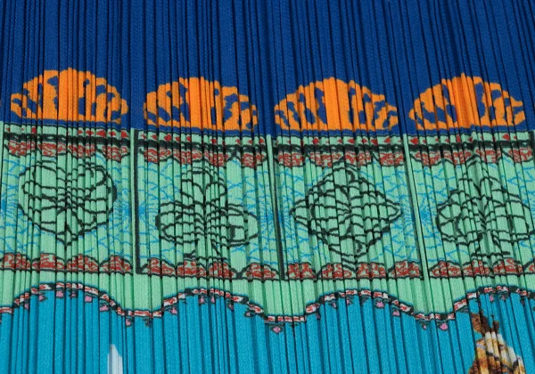 PLEATS PLEASE Fairy Tale Print Pleats Skirt K-166624_006