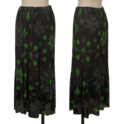 PLEATS PLEASE Snowflake Printed Skirt