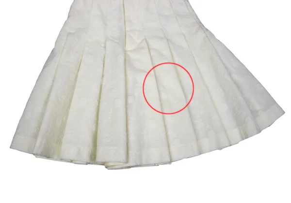 COMME des GARCONS Dyed Poly Floral Jacquard Pleats Skirt Like Wide Shorts K-166655_005