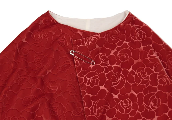 COMME des GARCONS Rose Flocked Buttonless Jacket K-167009_003