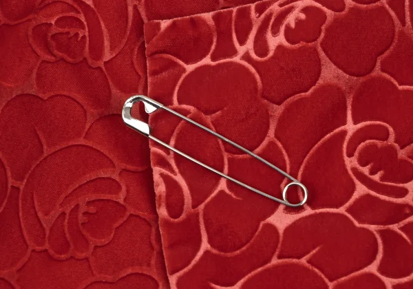 COMME des GARCONS Rose Flocked Buttonless Jacket K-167009_005