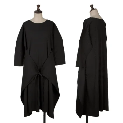 ISSEY MIYAKE me A.POC INSIDE Pleated String Dress