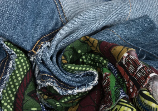 JUNYA WATANABE COMME des GARCONS Animal Printed Distressed Denim Skirt K-167133_017