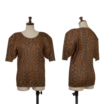 PLEATS PLEASE Dot Check Printed T Shirt