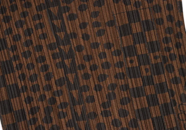 PLEATS PLEASE Dot Check Printed T Shirt K-167198_009