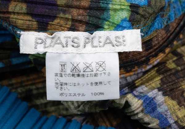 PLEATS PLEASE Crochet Printed V-neck T Shirt K-167200_012