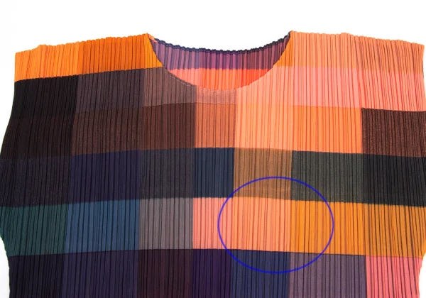 PLEATS PLEASE Colorful Checkered Sleeveless Top K-167201_003