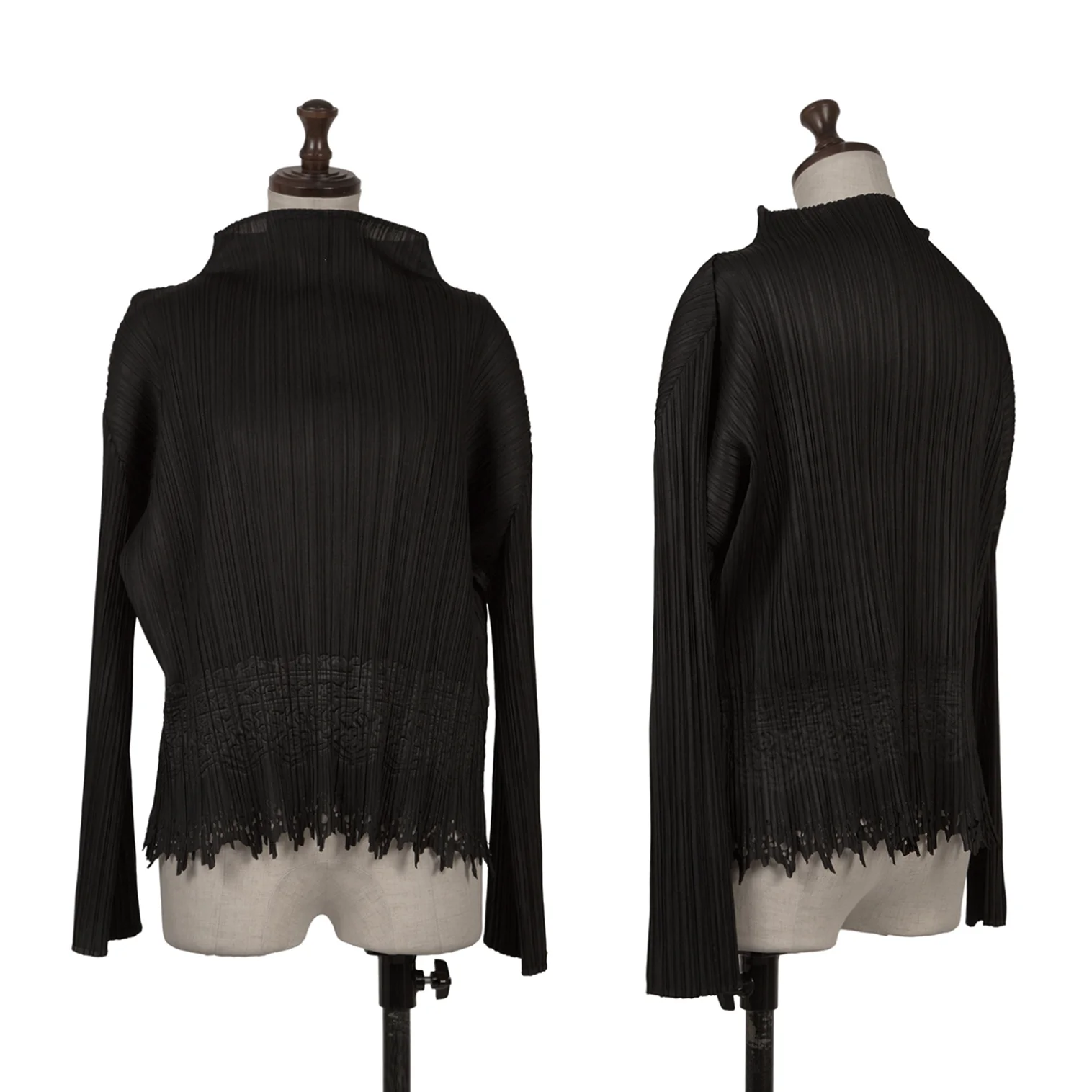 新品同様 プリーツプリーズ カットソー プリーツプリーズPLEATS PLEASE 裾カッティングエンボスプリーツ