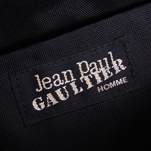 Jean Paul GAULTIER HOMME Dragon Emboss Crossbody Bag K-167406_015