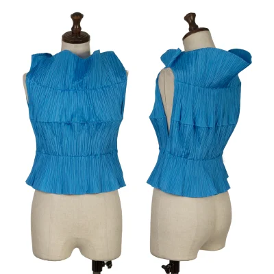 ISSEY MIYAKE Pleats Sleeveless Top