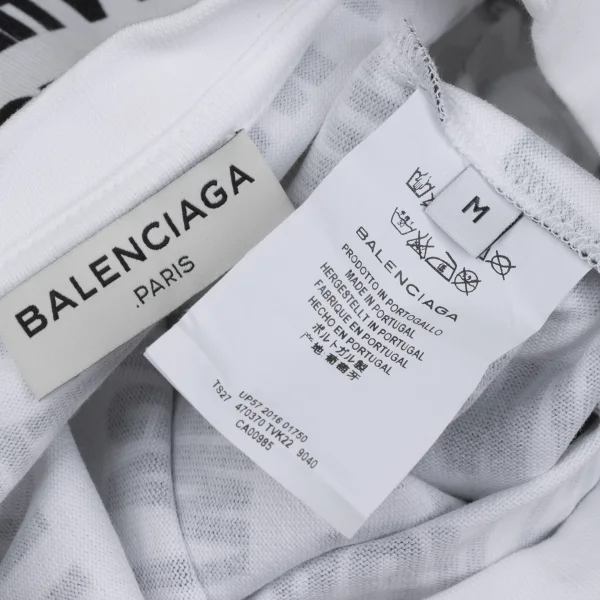 BALENCIAGA Logo Print T-shirt K-167614_011