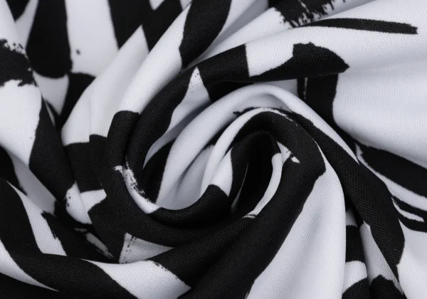 COMME des GARCONS Graffiti Printed Poly T Shirt K-167625_012