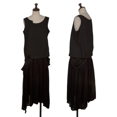Y's Pleated Wrap Design Sleeveless Dress