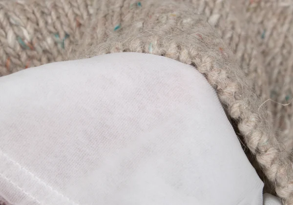 COMME des GARCONS Padded Layered Color-nep Knit Poncho K-167770_010