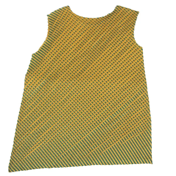 PLEATS PLEASE Check Diagonal Pleated Sleeveless Top K-167879_008
