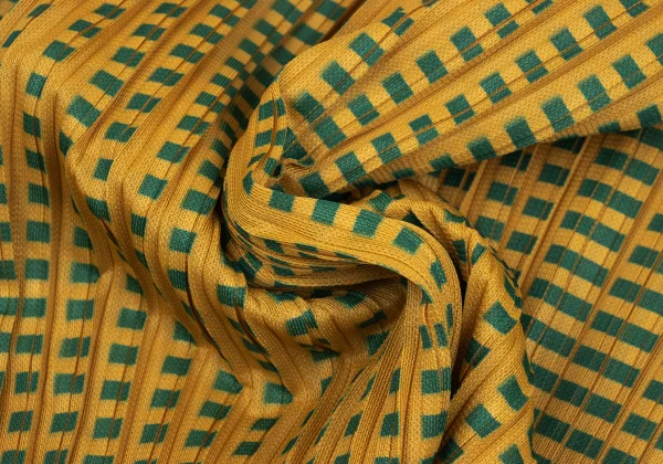 PLEATS PLEASE Check Diagonal Pleated Sleeveless Top K-167879_010