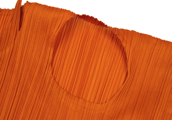 PLEATS PLEASE  Bounce Tie-neck Drape Sleeveless Top K-167880_006