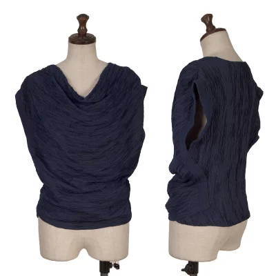 ISSEY MIYAKE Wrinkled Pleated Drape Neck Top