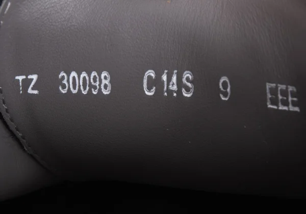 Salvatore Ferragamo MARLOW Wing Tip Leather Shoes K-168118_014